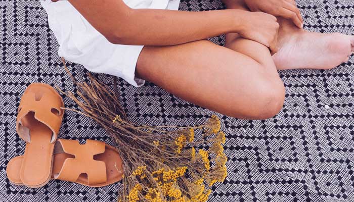 Best-Sandals-for-Long-Toes